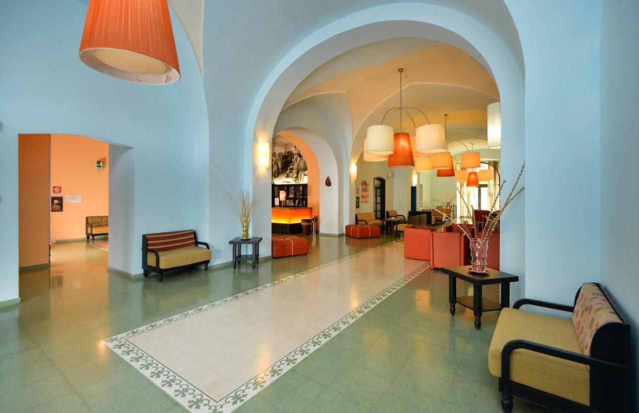 Il Tabacchificio Hotel Ґальяно-дель-Капо Екстер'єр фото